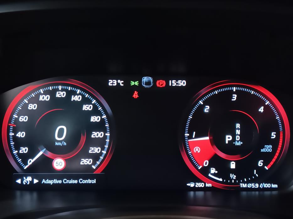 VOLVO V90 Cross Country 2021