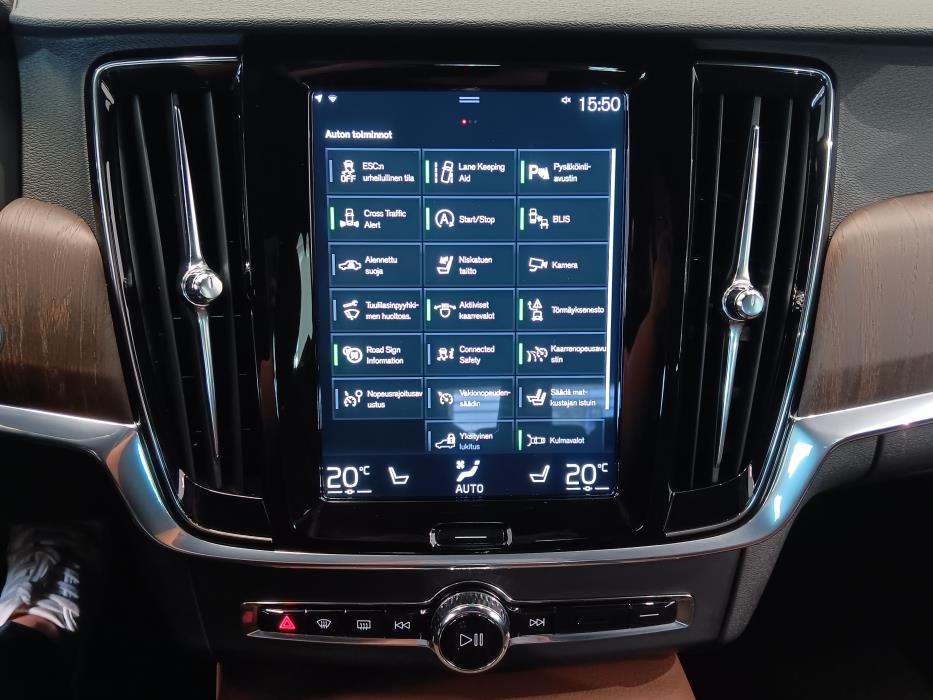 VOLVO V90 Cross Country 2021