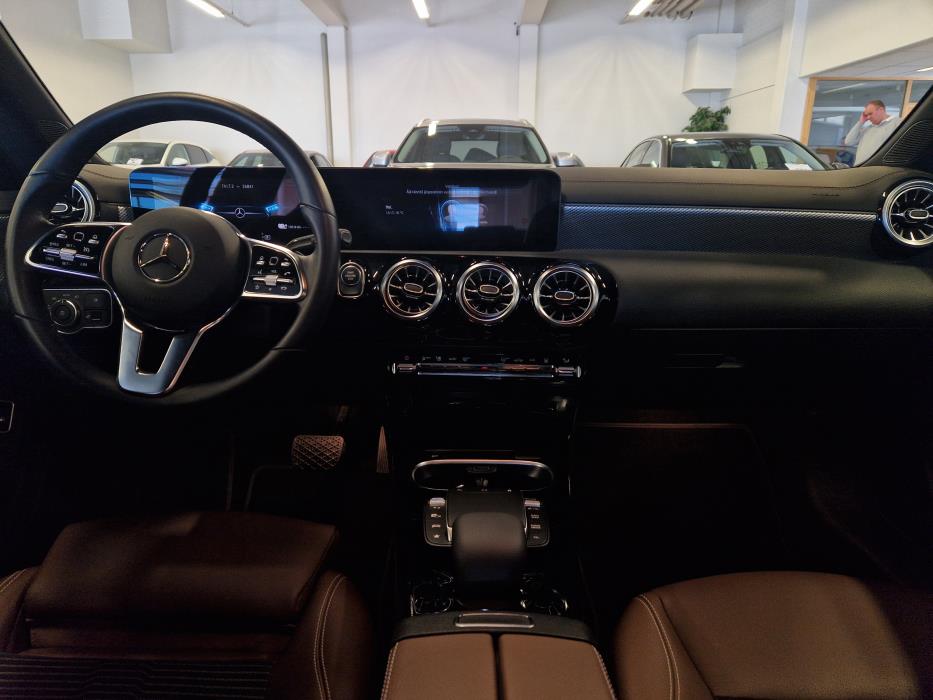 MERCEDES-BENZ CLA 2022