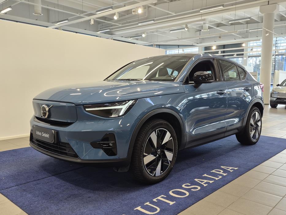 VOLVO C40 2024