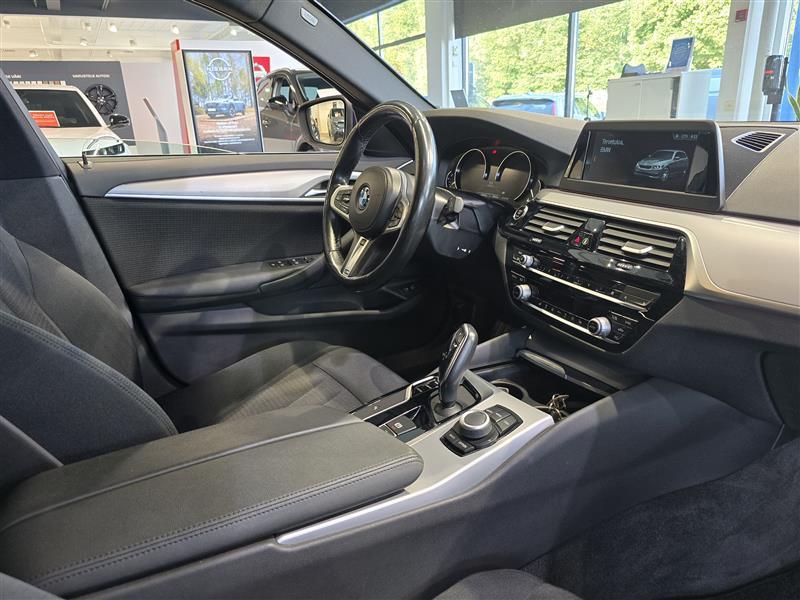 BMW 518 2020