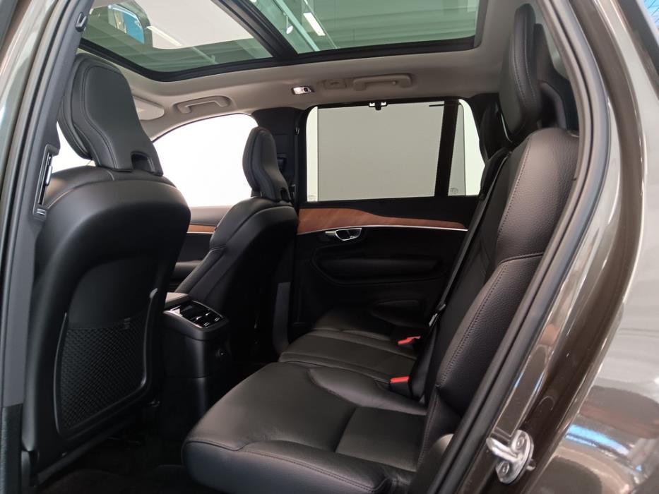 VOLVO XC90 2022