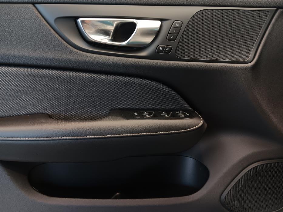 VOLVO S60 2020