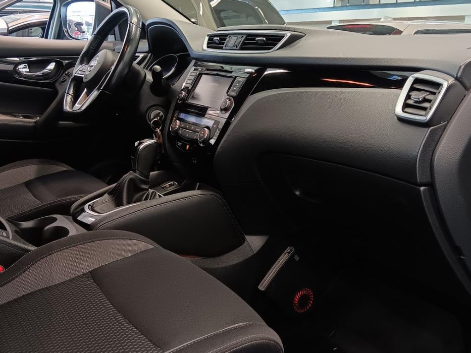 NISSAN Qashqai 2019