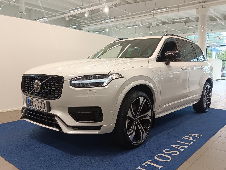 VOLVO XC90 2023