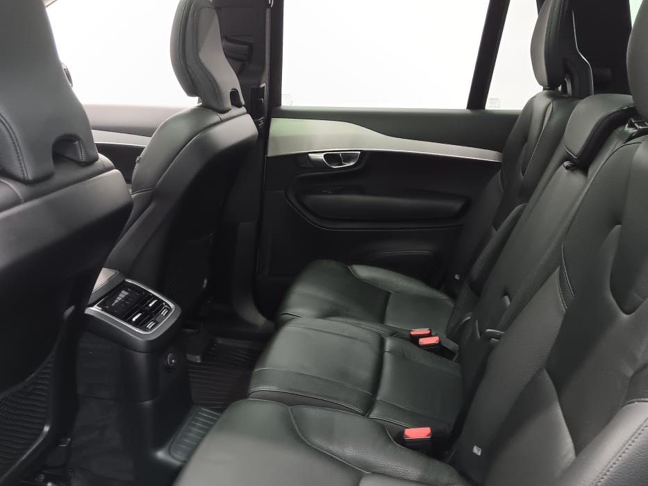 VOLVO XC90 2023