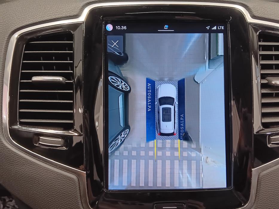 VOLVO XC90 2023