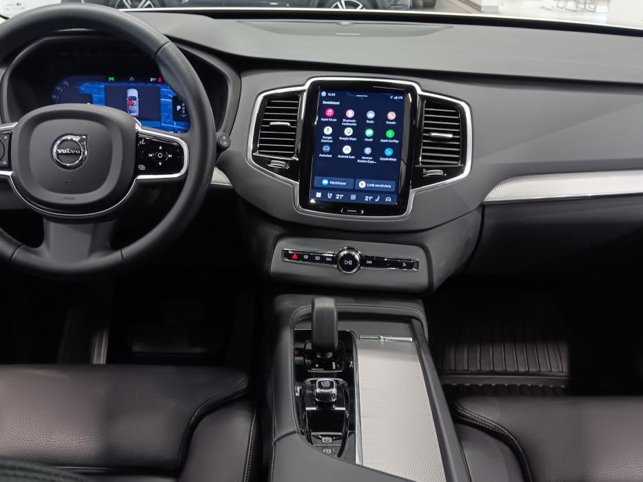 VOLVO XC90 2023