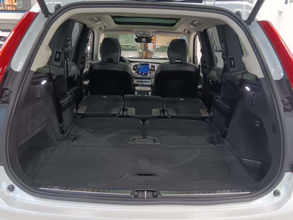 VOLVO XC90 2023