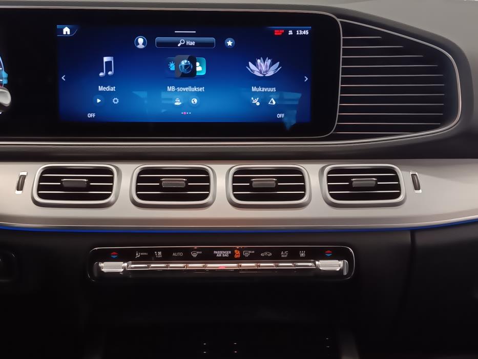 MERCEDES-BENZ GLE 2024