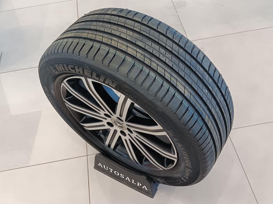 MERCEDES-BENZ GLE 2024