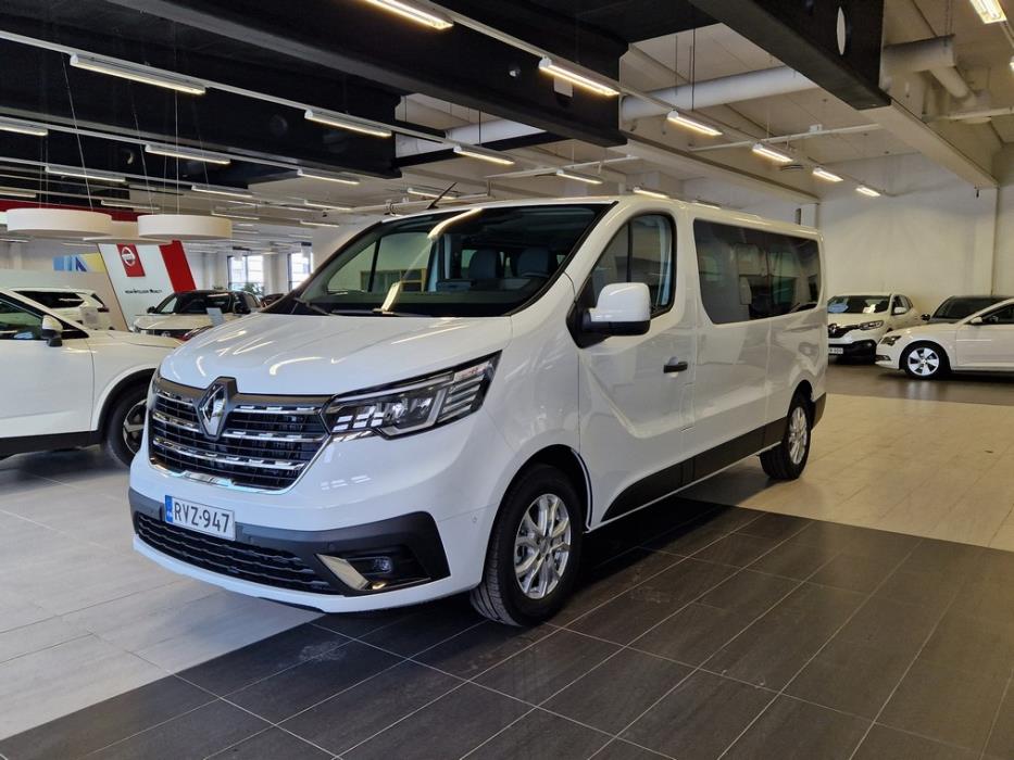 RENAULT Trafic Combi 2024
