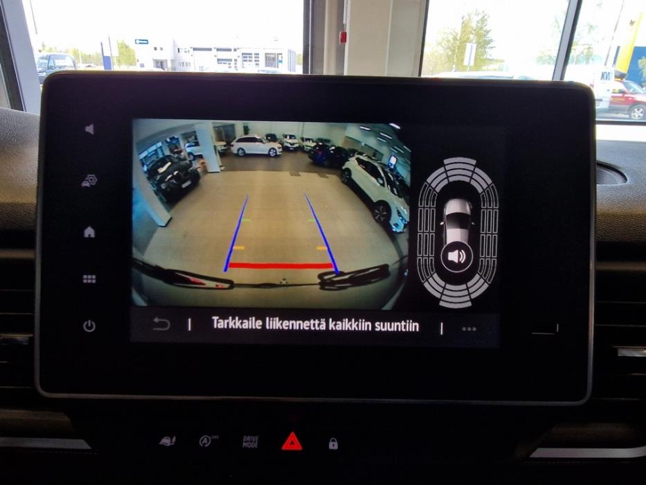 RENAULT Trafic Combi 2024