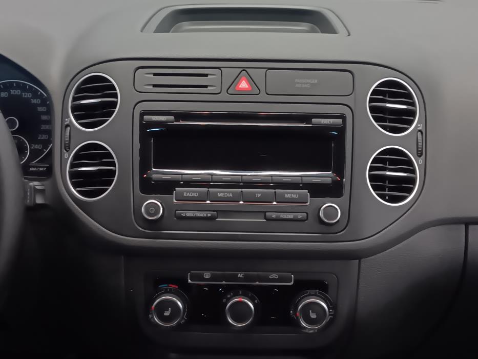 VOLKSWAGEN Golf Plus 2012