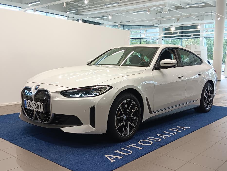 BMW i4 2024