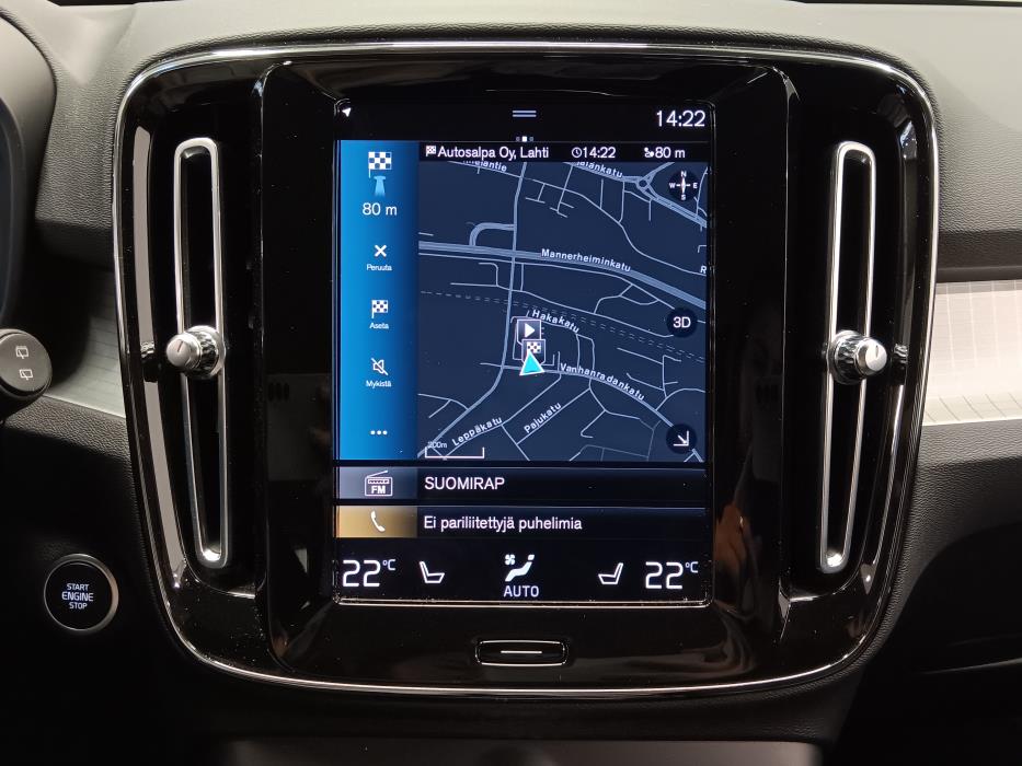 VOLVO XC40 2022