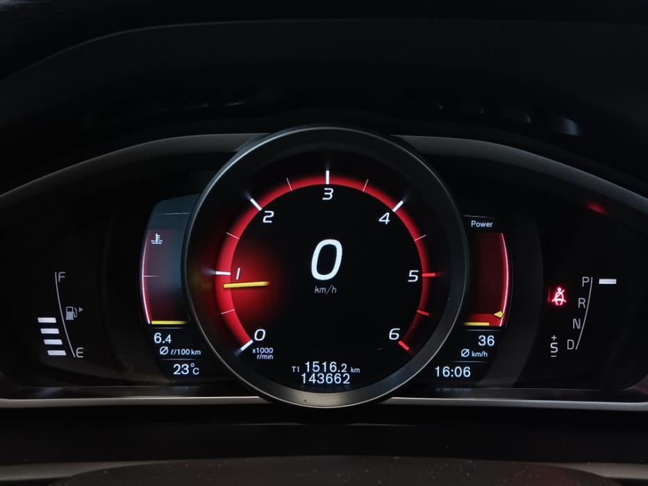 VOLVO V40 Cross Country 2018