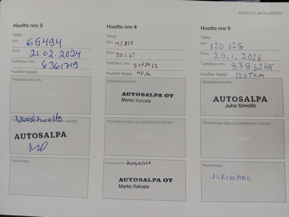 VOLVO XC40 2021