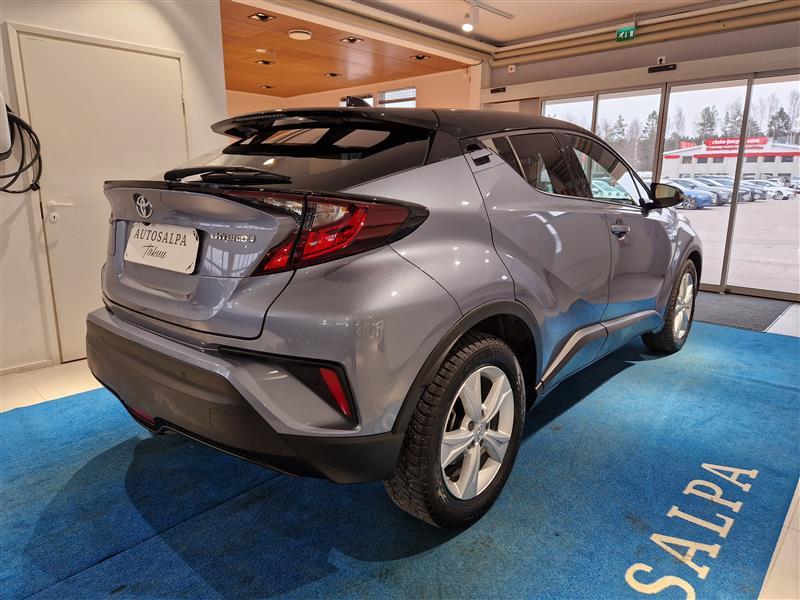 TOYOTA C-HR 2023