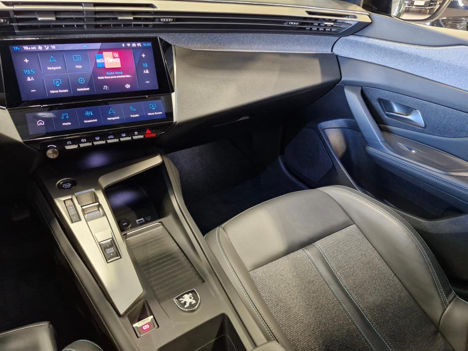 PEUGEOT 308 2023