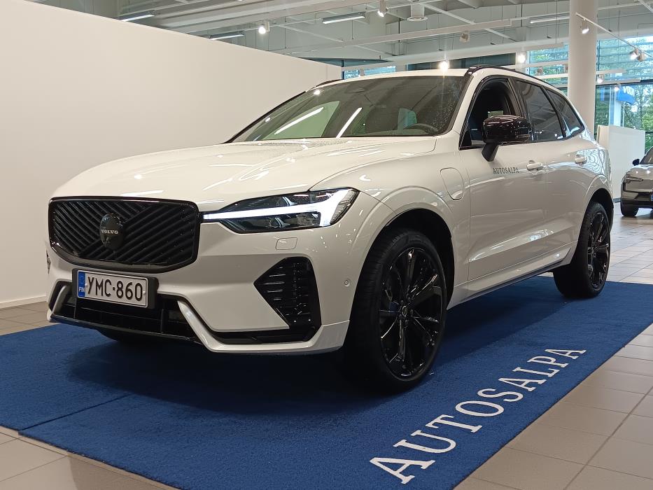 VOLVO XC60 2026