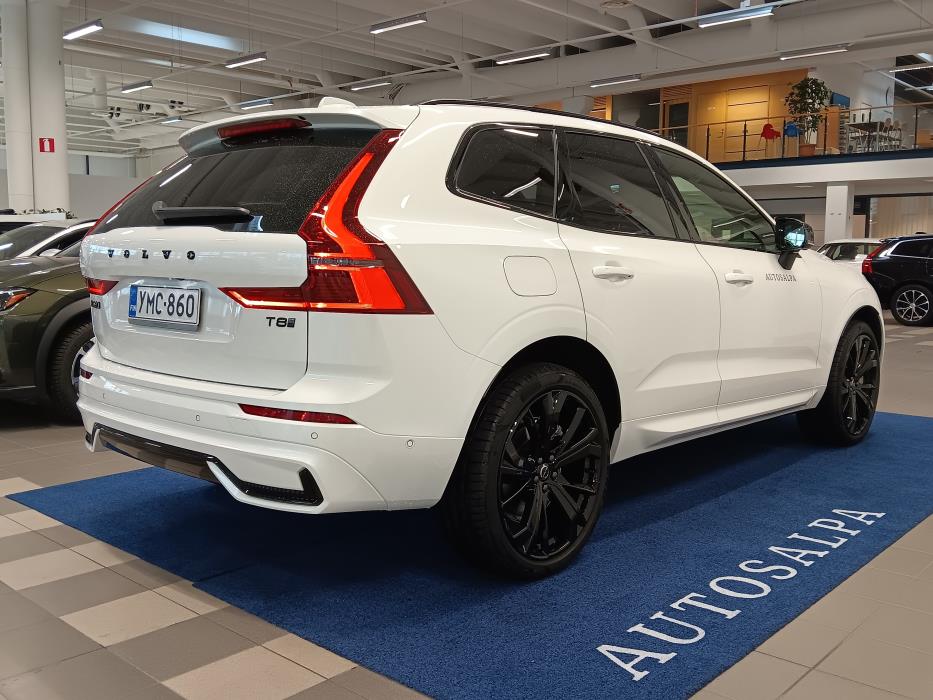 VOLVO XC60 2026