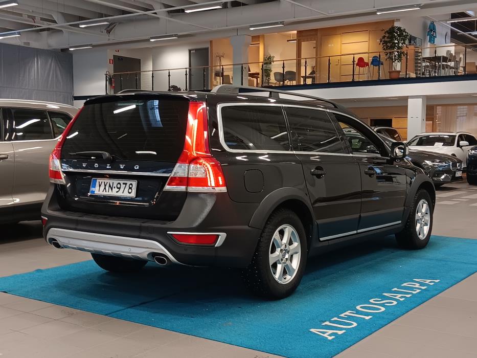 VOLVO XC70 2015