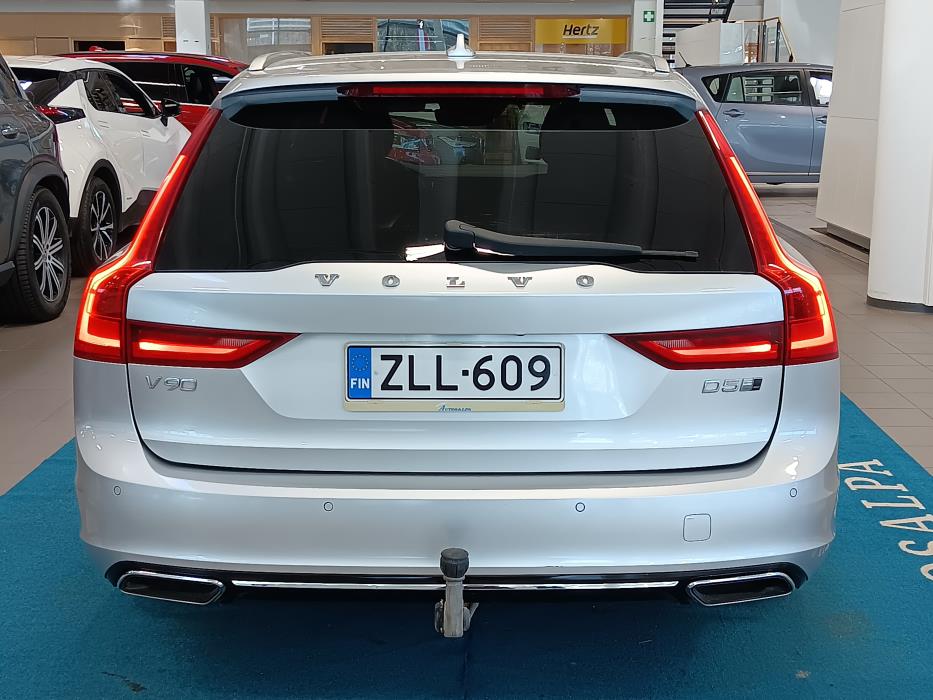 VOLVO V90 2017