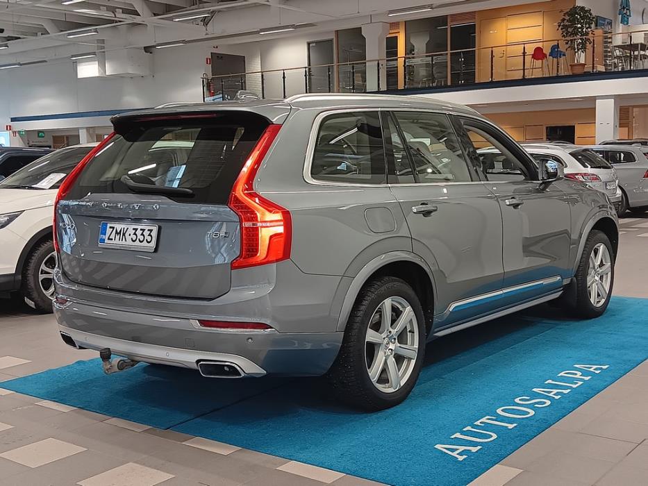 VOLVO XC90 2019