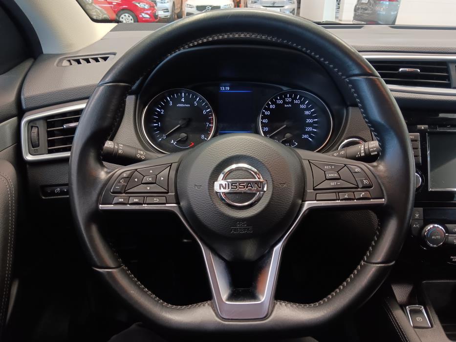 NISSAN Qashqai 2019