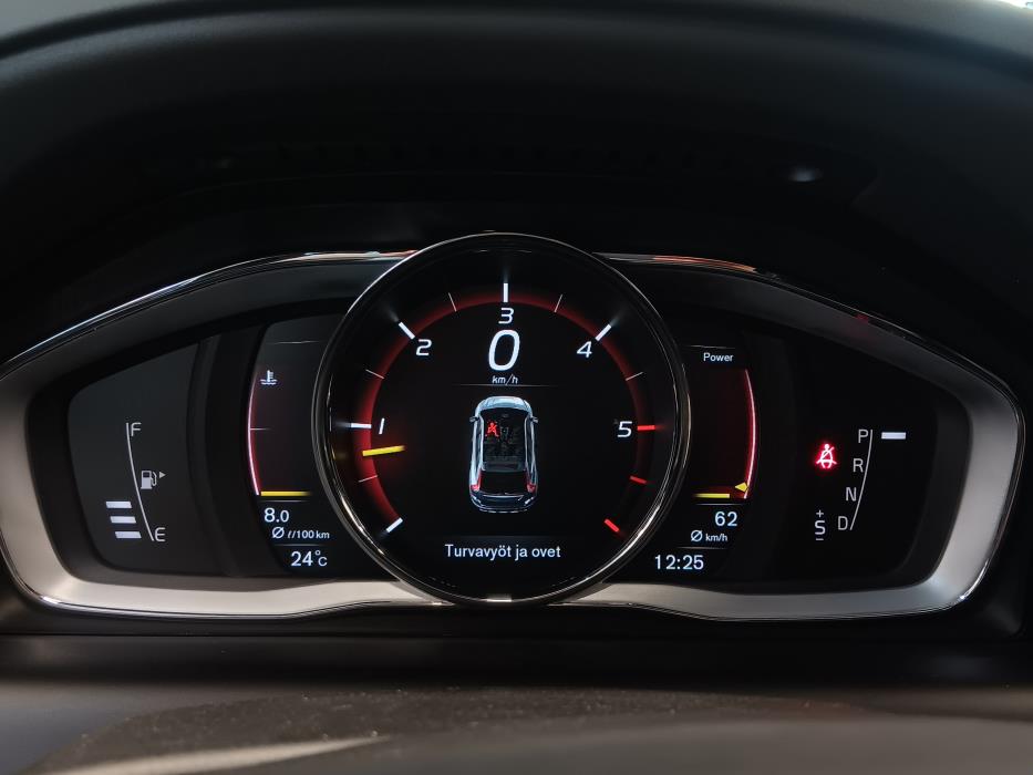 VOLVO XC60 2017