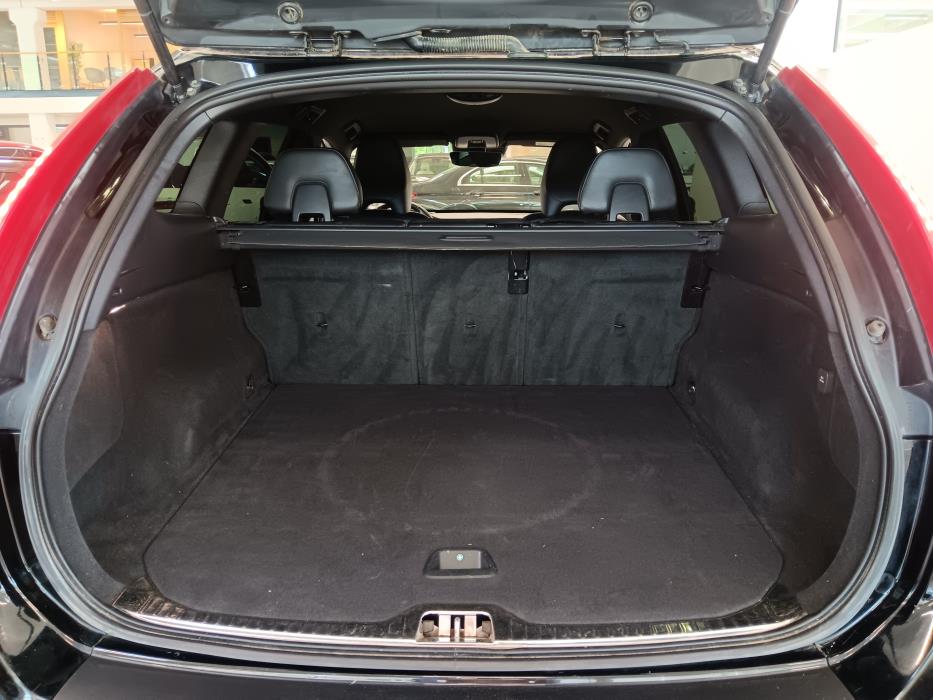 VOLVO XC60 2017