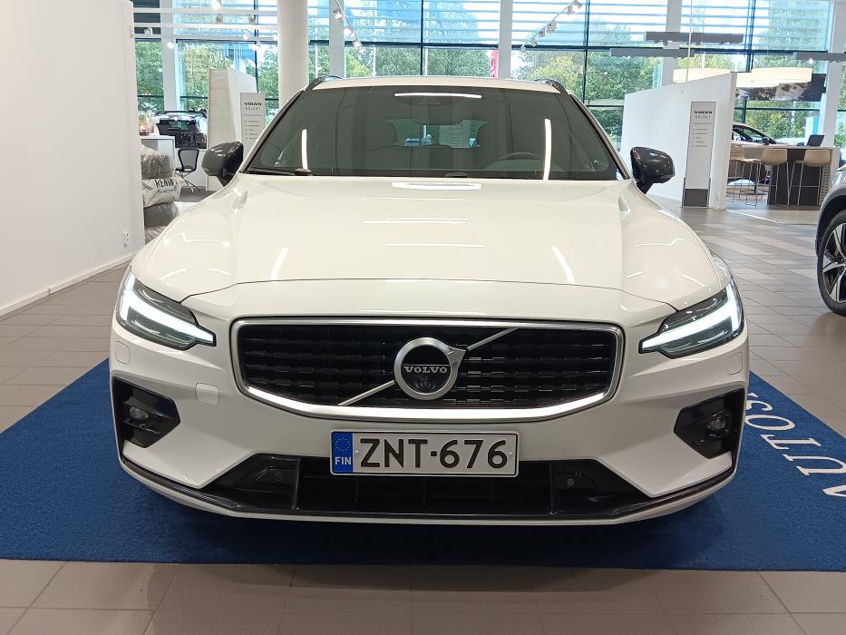 VOLVO V60 2019