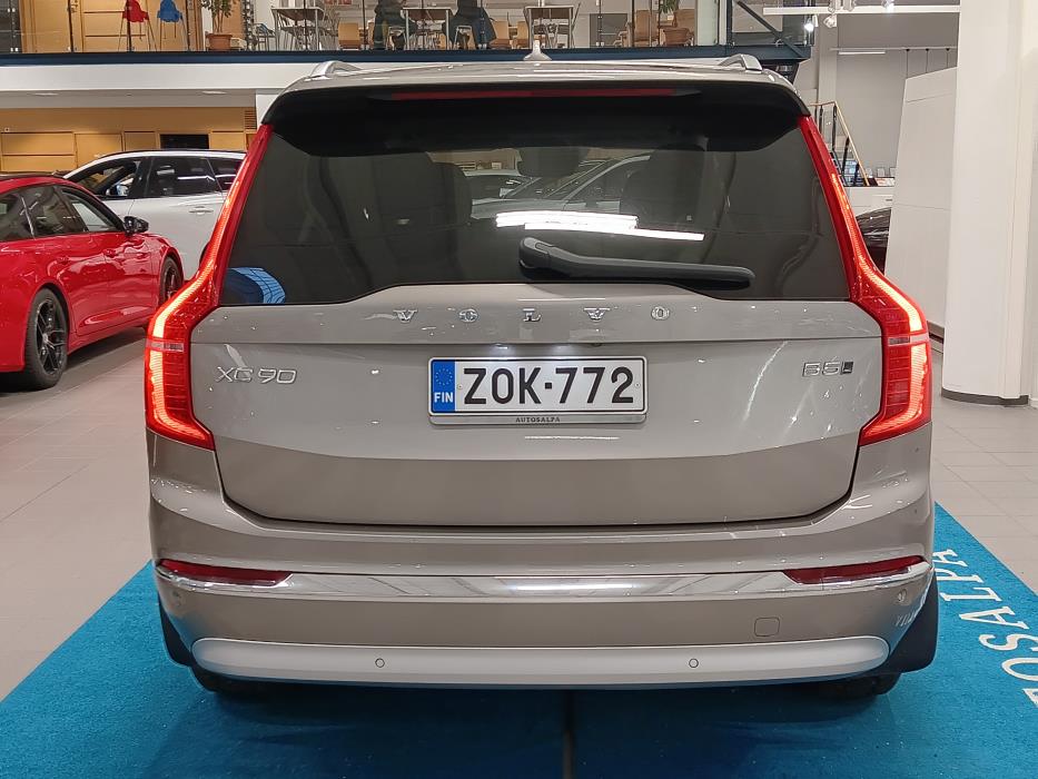 VOLVO XC90 2022