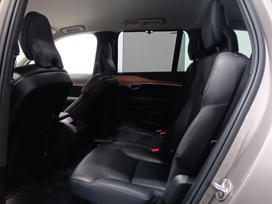 VOLVO XC90 2022