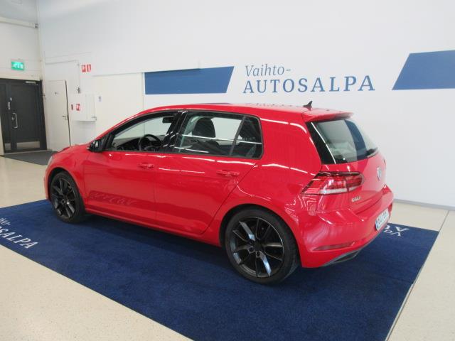 VOLKSWAGEN Golf 2018