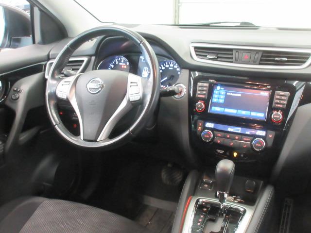 NISSAN Qashqai 2017