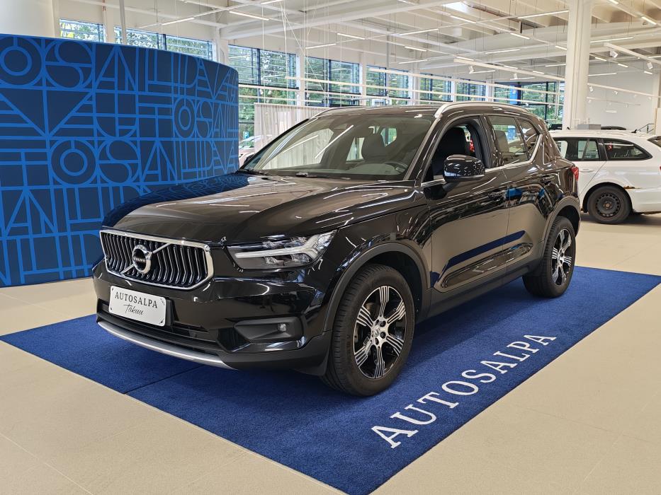 VOLVO XC40 2020