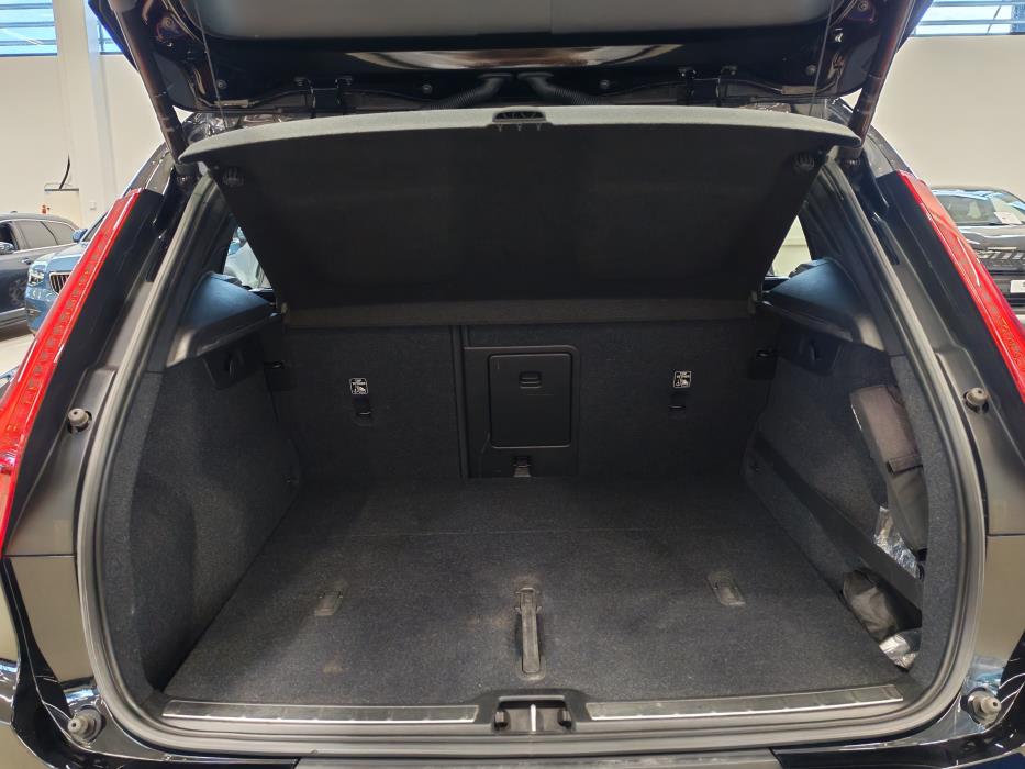 VOLVO XC40 2020