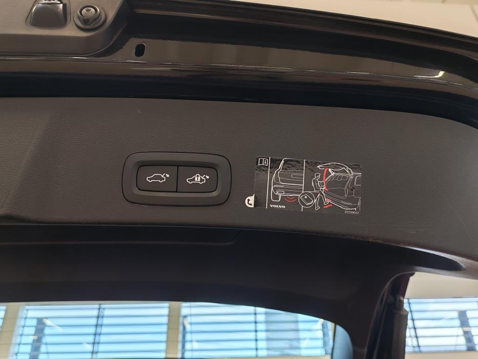VOLVO XC40 2020