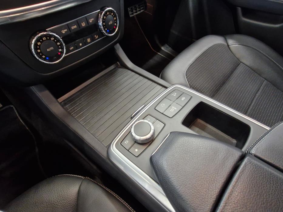 MERCEDES-BENZ ML 2012