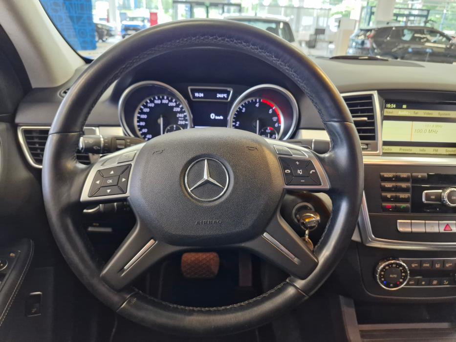 MERCEDES-BENZ ML 2012