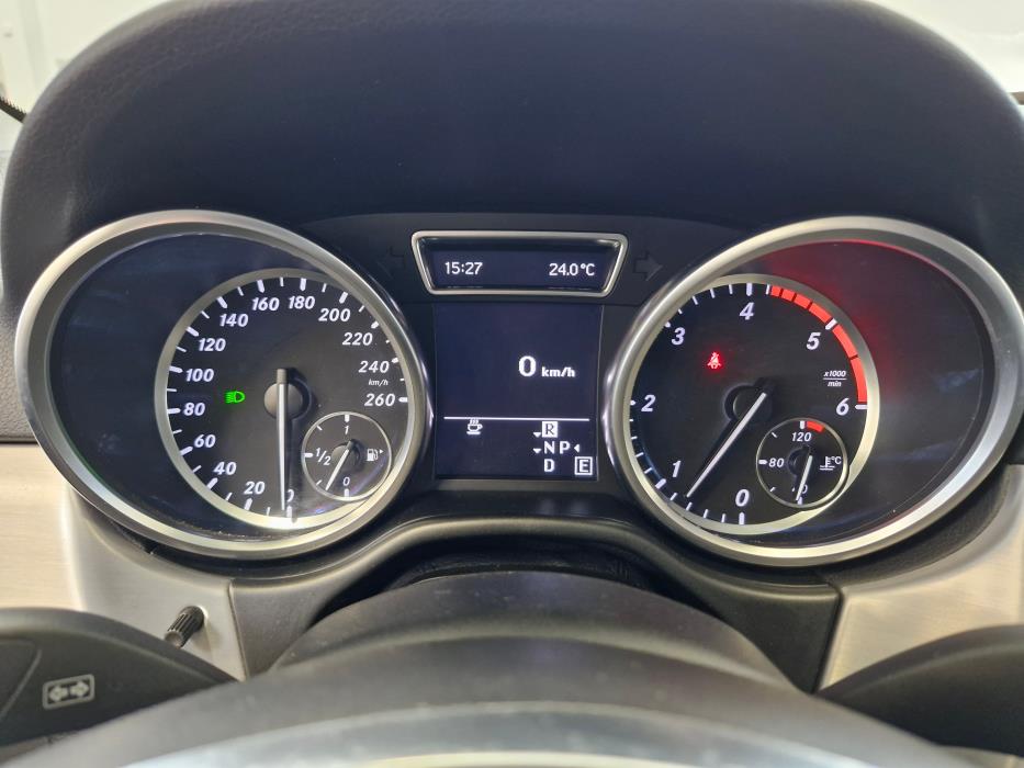 MERCEDES-BENZ ML 2012