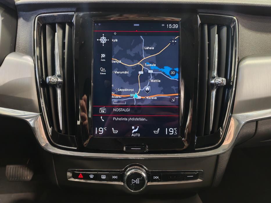 VOLVO V90 2020