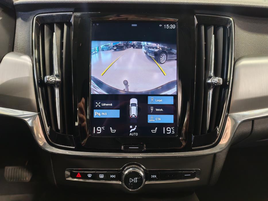 VOLVO V90 2020