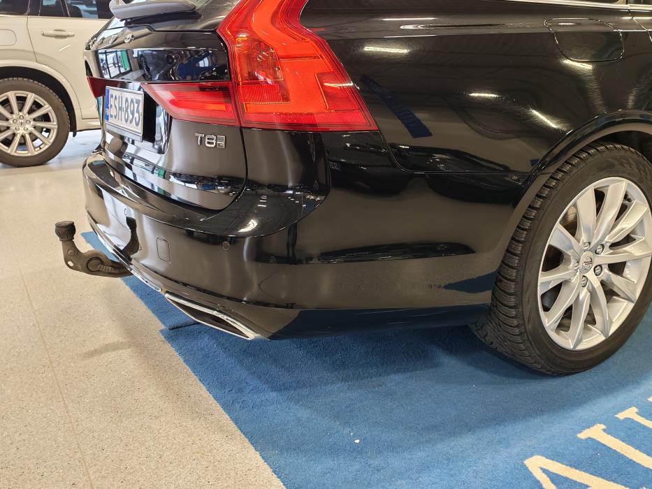 VOLVO V90 2020