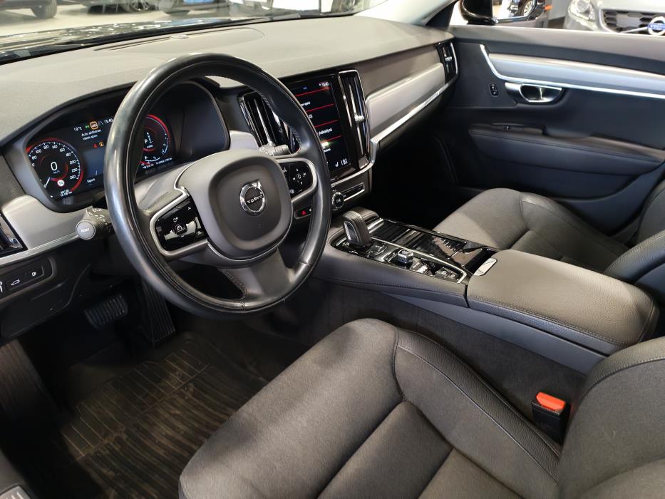 VOLVO V90 2020