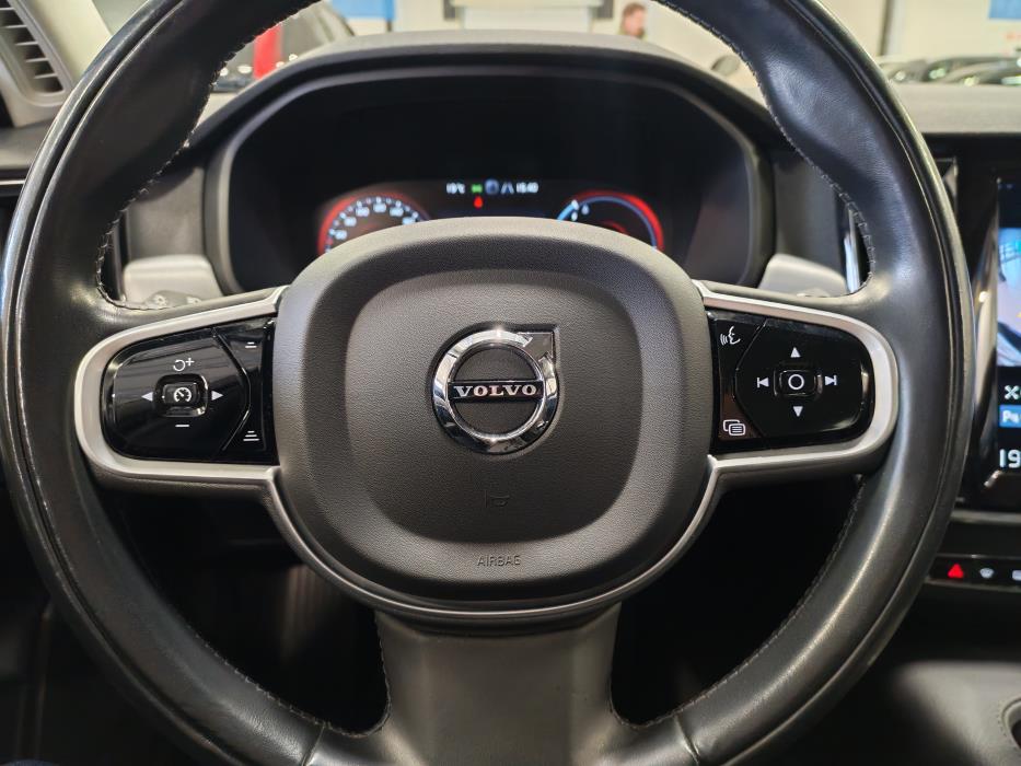VOLVO V90 2020