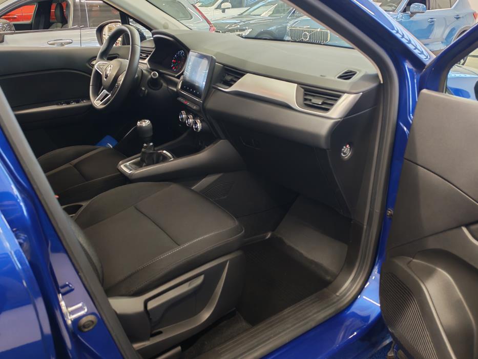 RENAULT Captur 2021