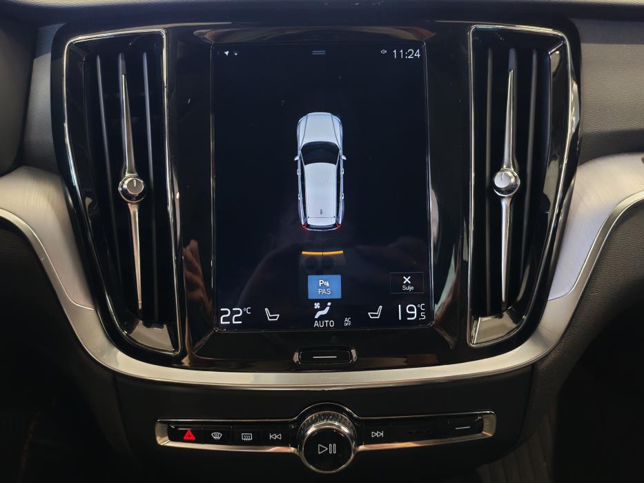 VOLVO V60 2020